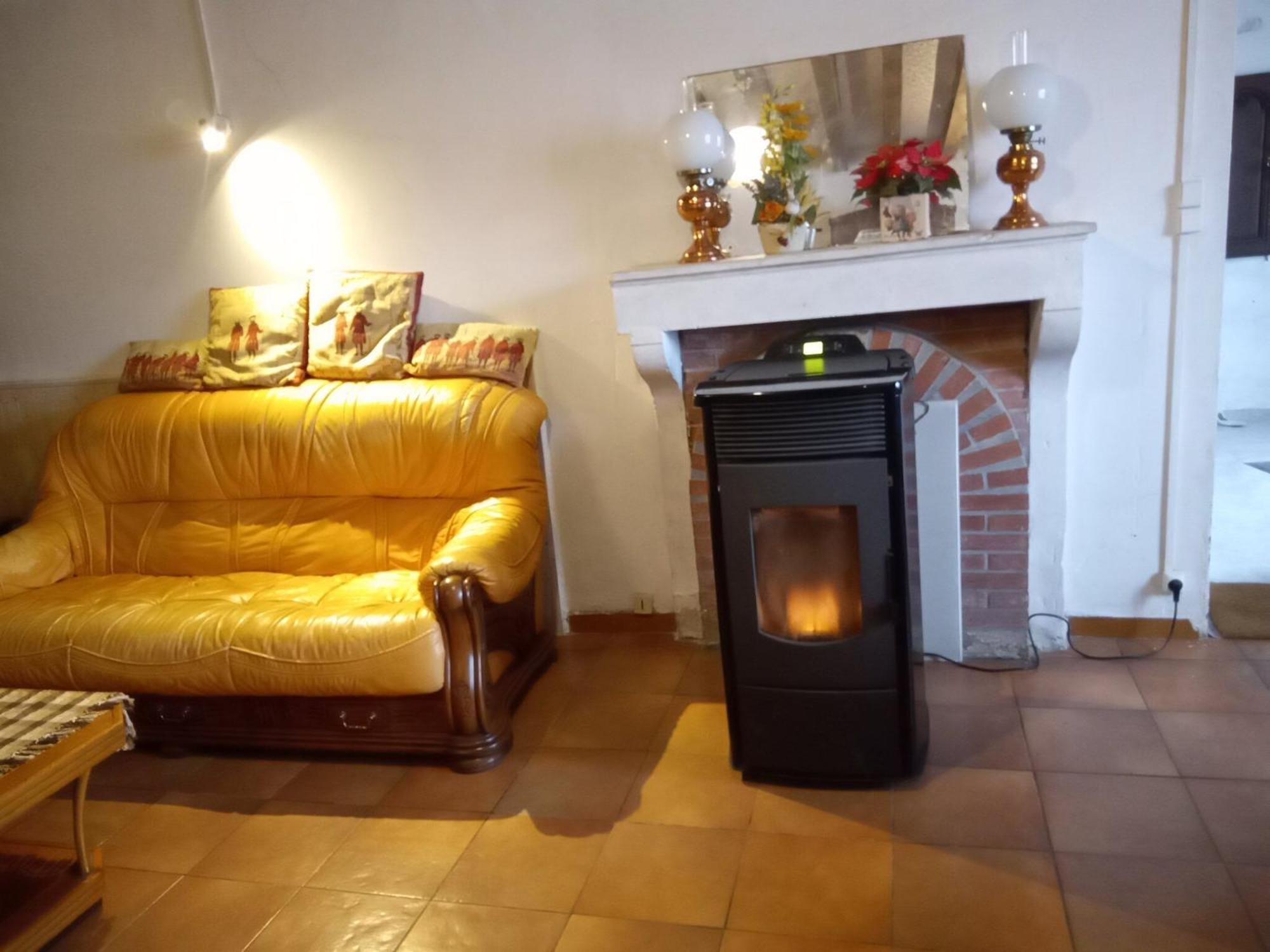 Traditional Holiday Home In Brinon Sur Beuvron Brinon-sur-Beuvron Exterior foto
